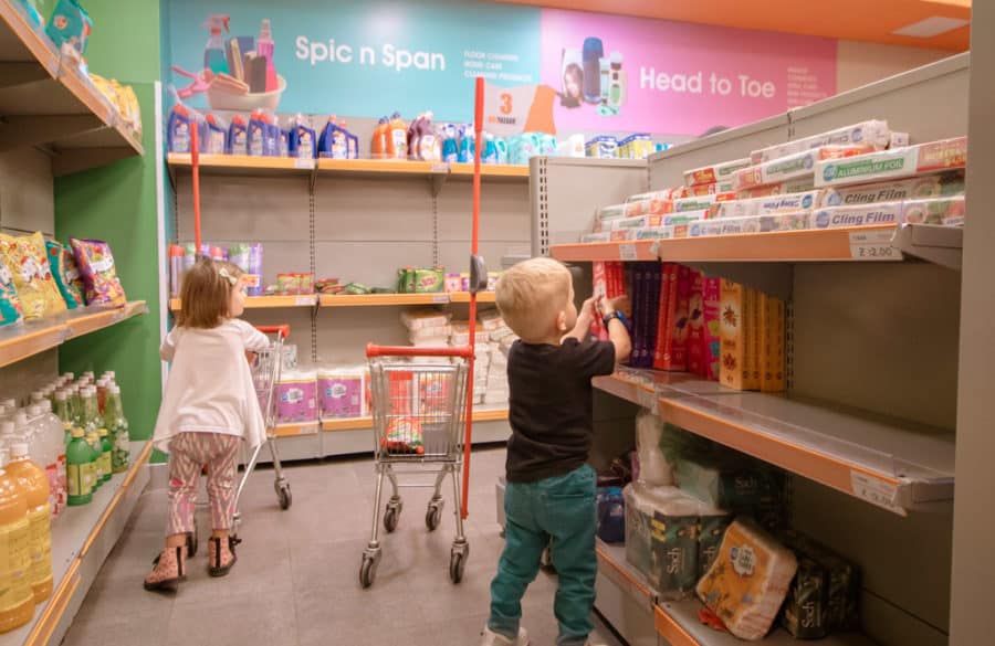 toddlers shop in kidzania to earn more money